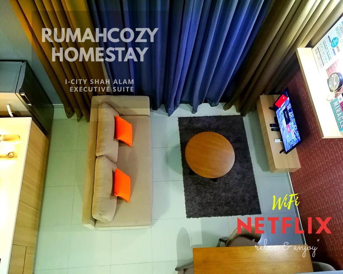 Rumahcozy Homestay I-City 샤알람 외부 사진